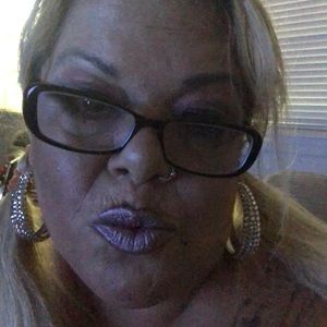 Meet your Posher, Mariaelaina